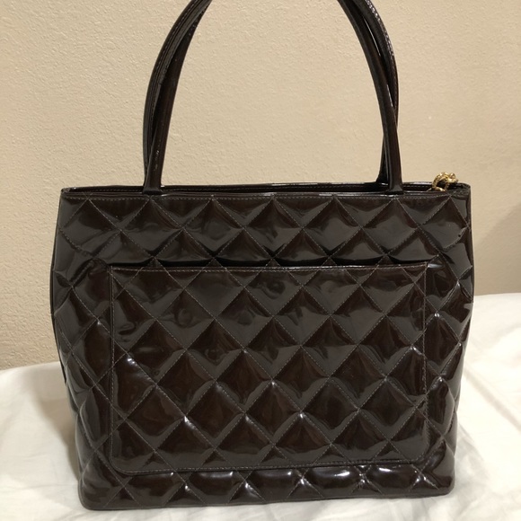 Chanel Medallion Tote in Dark Chocolate - Picture 5 of 11
